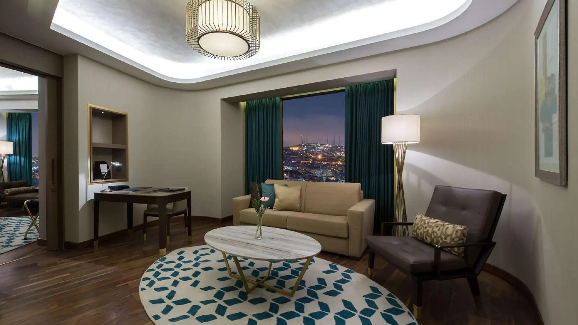 Hilton Istanbul Kozyatagi Hotel