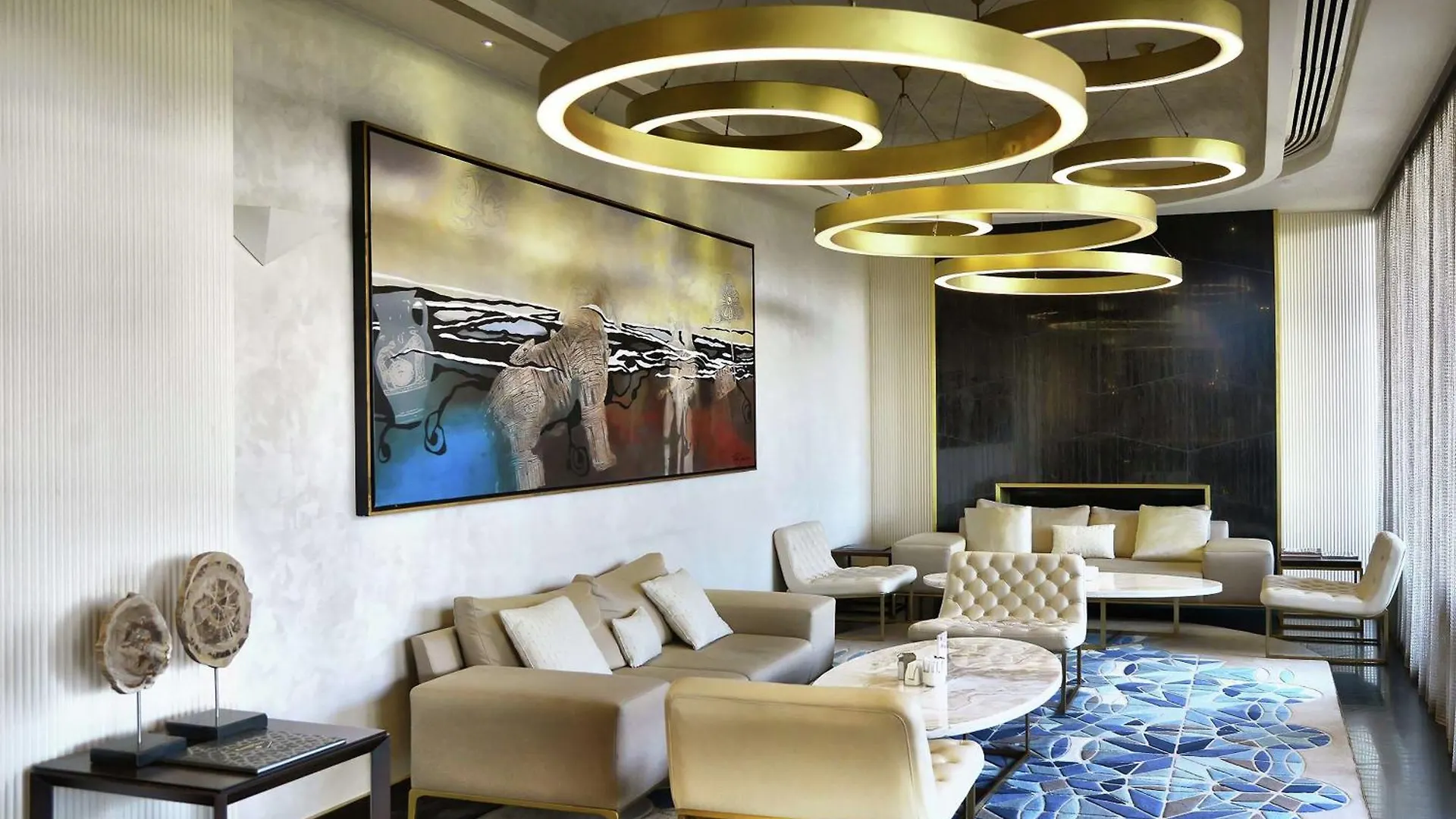 Hilton Istanbul Kozyatagi Otel 5*,